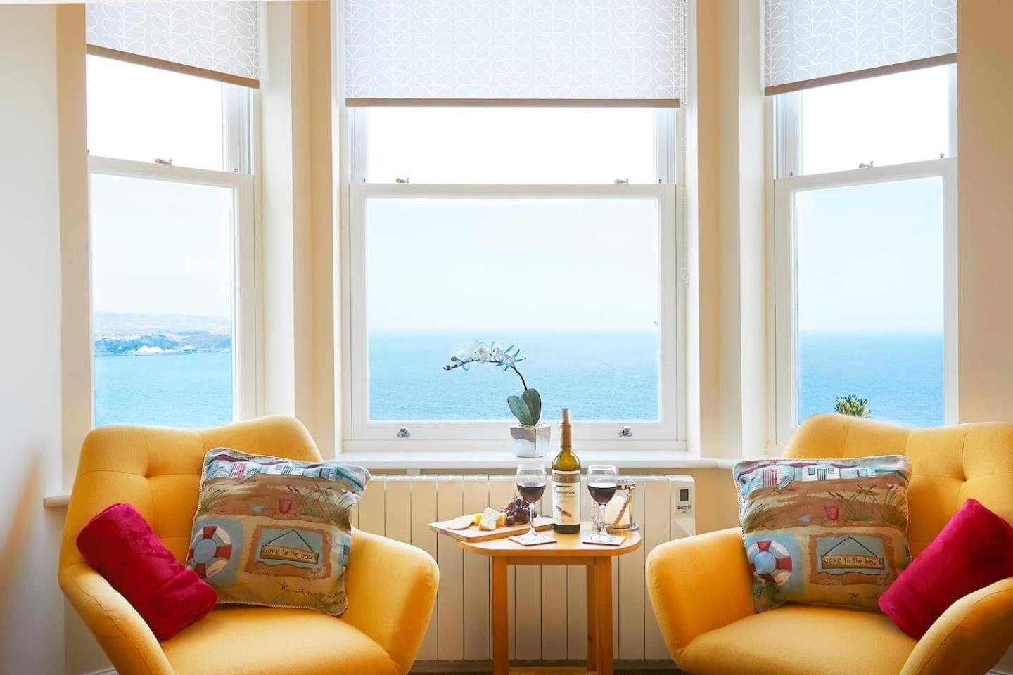 Denelea - Stunning Sea Views! Apartment Scarborough Luaran gambar
