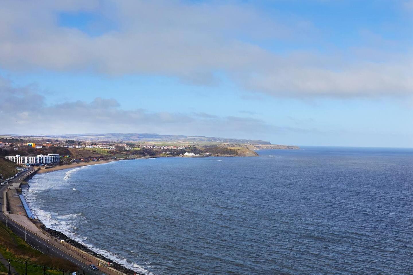 Denelea - Stunning Sea Views! Apartment Scarborough Luaran gambar